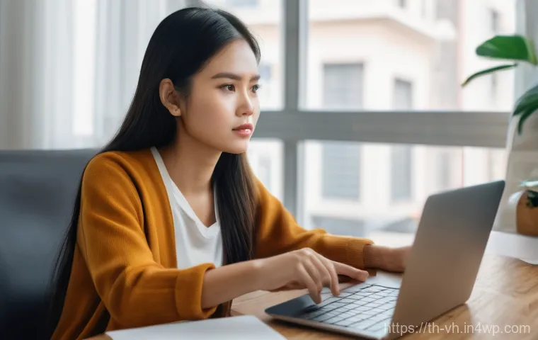 다크패턴과 소비자 보호법 - **Prompt:** A young Thai woman, fully clothed in comfortable casual wear, sits at a clean, modern de...